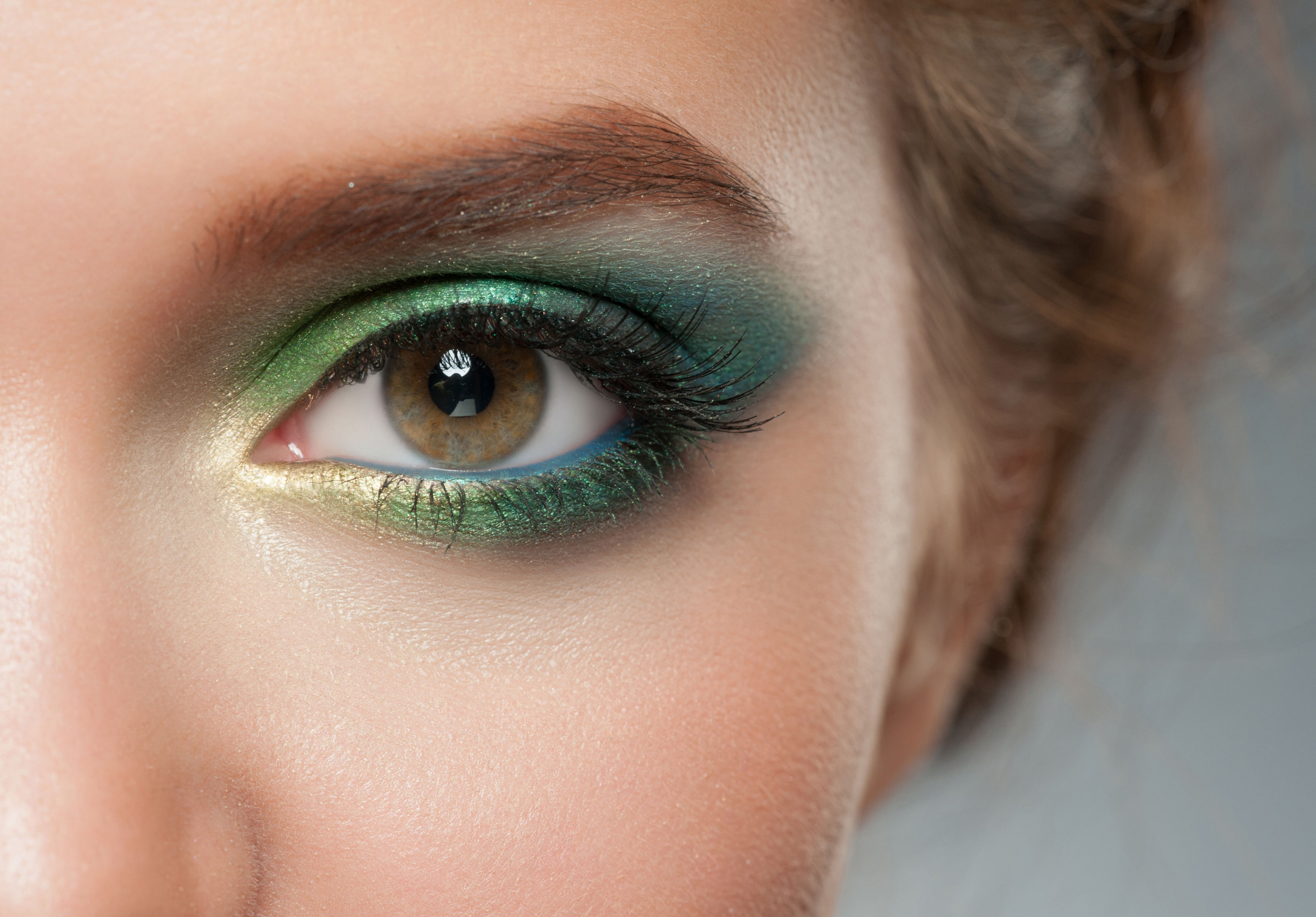 trucco occhi incavati