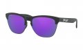 oakley-occhiali-da-sole-donna-collezione-autunno-inverno-2019-2020.1