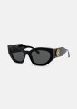 versace-occhiali-da-sole-donna-collezione-autunno-inverno-2020-2021.6