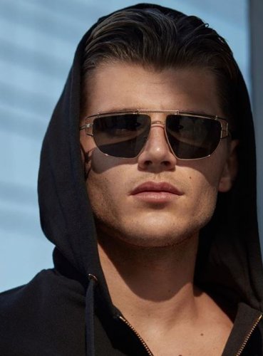 versace-occhiali-da-sole-uomo-primavera-estate-2019