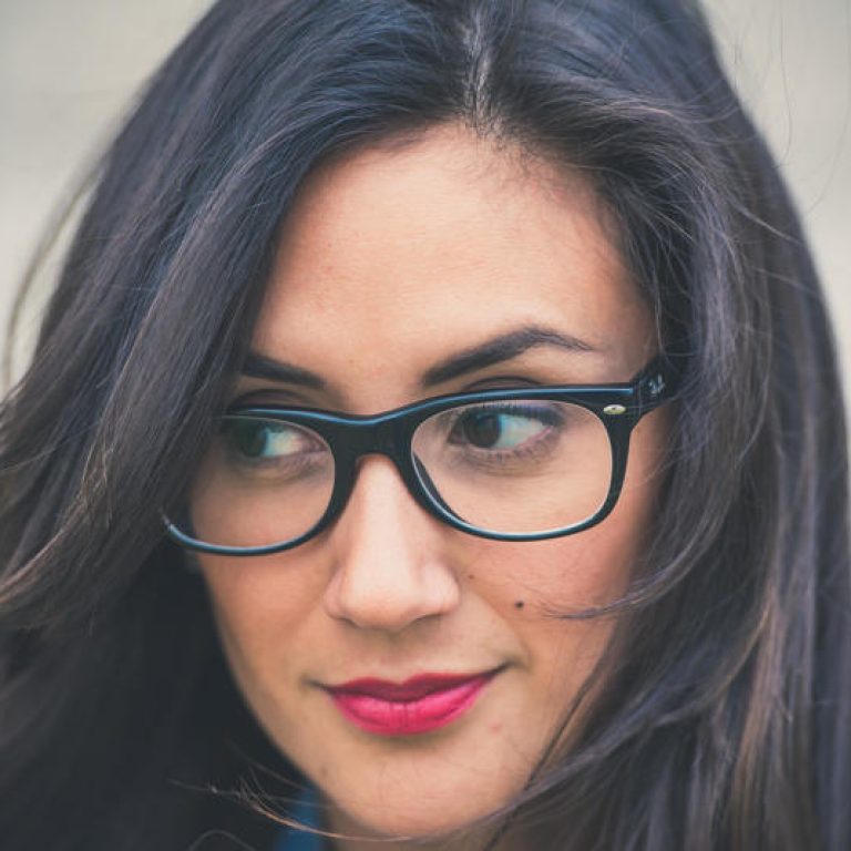 Occhiali-donna-borse-e-occhiaie