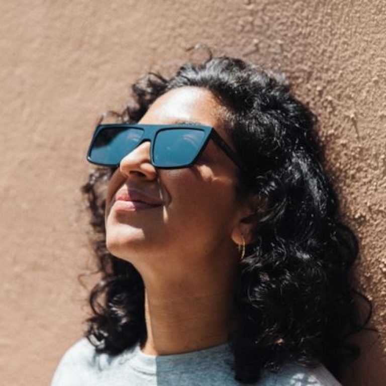 irl-glasses-1-maxw-654