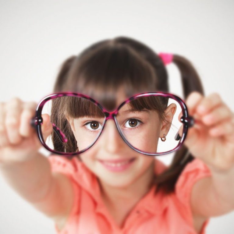 occhiali-miopia-bambini