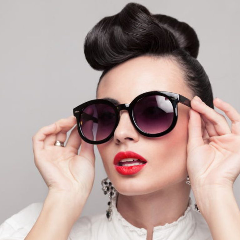 scegliere-occhiali-da-sole-in-base-ai-capelli