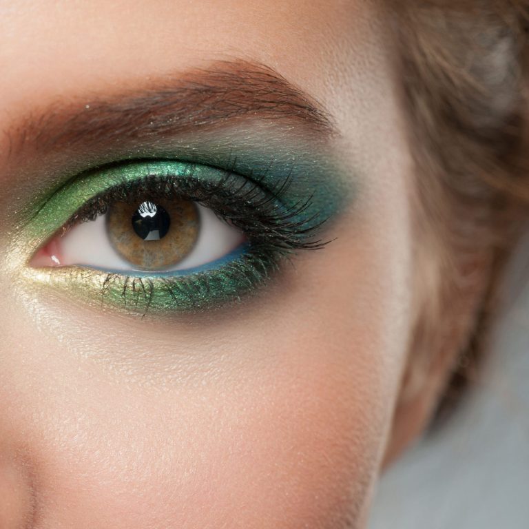 trucco-occhi-incavati